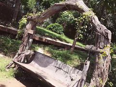 -黄色小屋