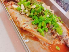 -三江源活鱼现烤(维多利摩尔城店)