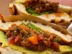 -Catch Bagel(芳草地店)