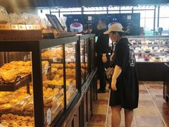 面包甜点陈列柜-红跑车(三孝口店)