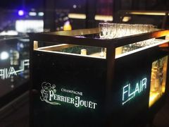 -FLAIR顶层餐厅酒吧(浦东丽思卡尔顿酒店)