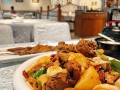 -巴扎美食·新疆菜·西域歌舞表演餐厅(新疆大厦店)