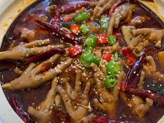 肥肠牛蛙砂锅-马头巷·食景园(苏州总店)
