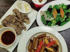 手抓羊肉-贯贯吉·清真餐厅(浙江中路店)