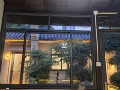 -小山羊功夫串·泰安烧烤·海鲜小炒老地摊店