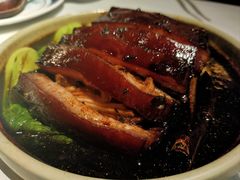 雪菜笋干炒五花肉-绿茶餐厅(西单老佛爷店)