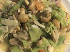 -福照楼汽锅鸡·云南菜(万达广场店)