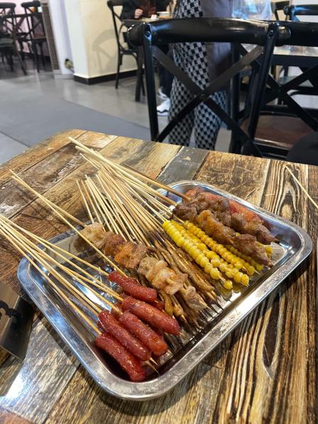 江西烧烤(工人路店)-"兰溪开了很多年的江西烧烤 每次到了晚上吃.