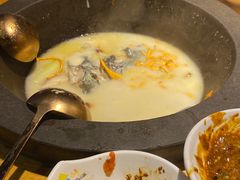 -咕嘟草帽鱼·牛奶一样的鲜鱼汤(天鹅湖万达广场店)