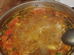 -亮欢寨酸汤鱼(沙冲路店)