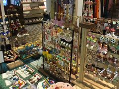 -恋物百货商店(华侨城店)