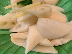 -湖畔鲁菜·二十年老字号餐厅(大明湖店)