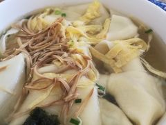 -笑来喜馄饨小笼工坊店(湖滨街店)