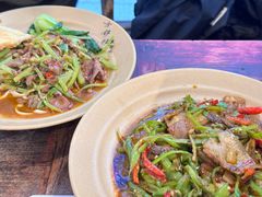 -方铲铲·成都板凳面(滨江银泰店)