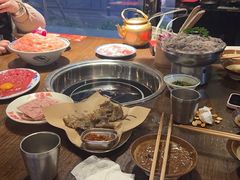 -萍姐火锅·公路夜市(武汉首店)