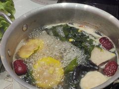 -呷哺呷哺(通辽万达店)
