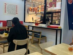 -瑞霖·隆江猪脚饭