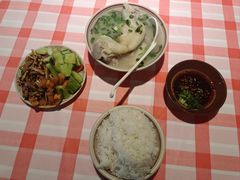 -老方桌烂蹄花川菜馆(九龙坡店)