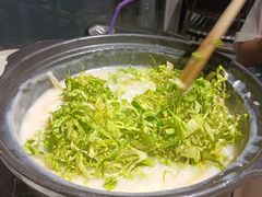 -牛牛和牛海鲜粥底火锅(长虹国际城店)