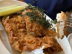 -ROAST coffee & eatery