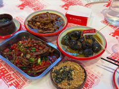-老闵田螺馆·南昌市井菜·特色小吃(总店)