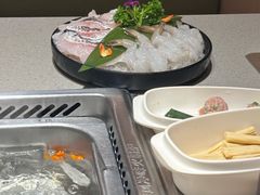 -海底捞火锅(新松江路店)