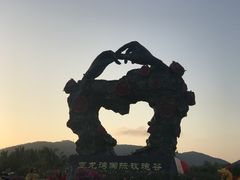 -亚龙湾国际玫瑰谷