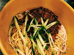 传统炸酱面-丁莲芳(红旗路店)