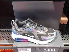 -NIKE上海青浦优选体验店
