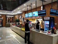 -大光明丽星VIP影城(昌里路杜比全景声店)