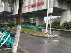 -康新公路(地铁站)