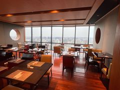 -上海龙之梦万丽酒店