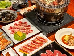 -山之屋炭火烧肉·生啤畅饮(大朗万科中央公园店)