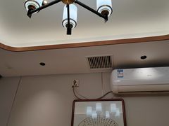 -龙香居海鲜浑锅家常菜·特色驴肉