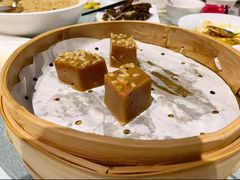 松子枣泥糕-泓历皇朝酒店(东亭店)