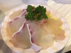 -鲜入围煮花胶鸡海鲜火锅