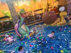 -泉城欧乐堡戏水湾艺术养生温泉