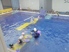 -酷游亲子游泳中心