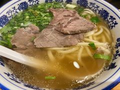 -嘻小北·兰州清汤牛肉面(太平洋森活天地店)