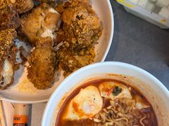 -BHC炸鸡(明洞总店)