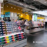 真实评价网红店，仅适合拍照，购物一般