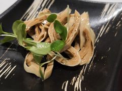 藤椒油豆笋-Lotus 莲花空间(国贸商城店)