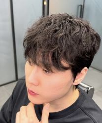 -茶发Salon·烫发染发理发