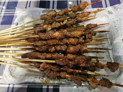 -马路牙子地桌烤肉(工体店)