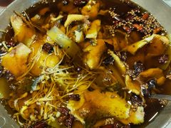 -鑫巴蜀小镇 · 水煮鱼专研店(玉桥店)