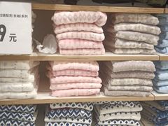 -优衣库(长沙银盆岭万达广场店)