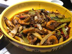 -休记光头香辣蟹干锅店(衣冠庙店)