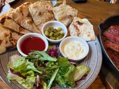 鸭肉饼配色拉-Money Shops(愚园路店)