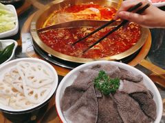 -小天鹅火锅·一线江景洪鼎旗舰店(洪崖洞店)