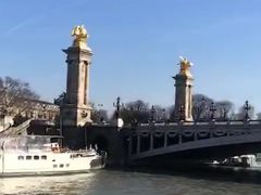 -Bateaux Mouches塞纳河游船